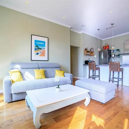 Rue Des Halles - Rue Des Halles 5* Appartement *