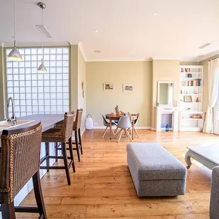 Rue Des Halles - Rue Des Halles 5* Appartement *